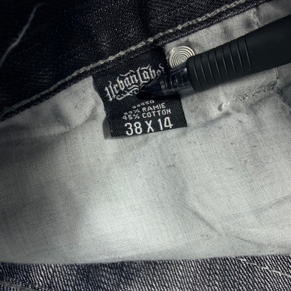 Y2K Urban Label Mens Black Denim Jean Shorts Baggy Embellished Size 38 - Picture 5 of 8